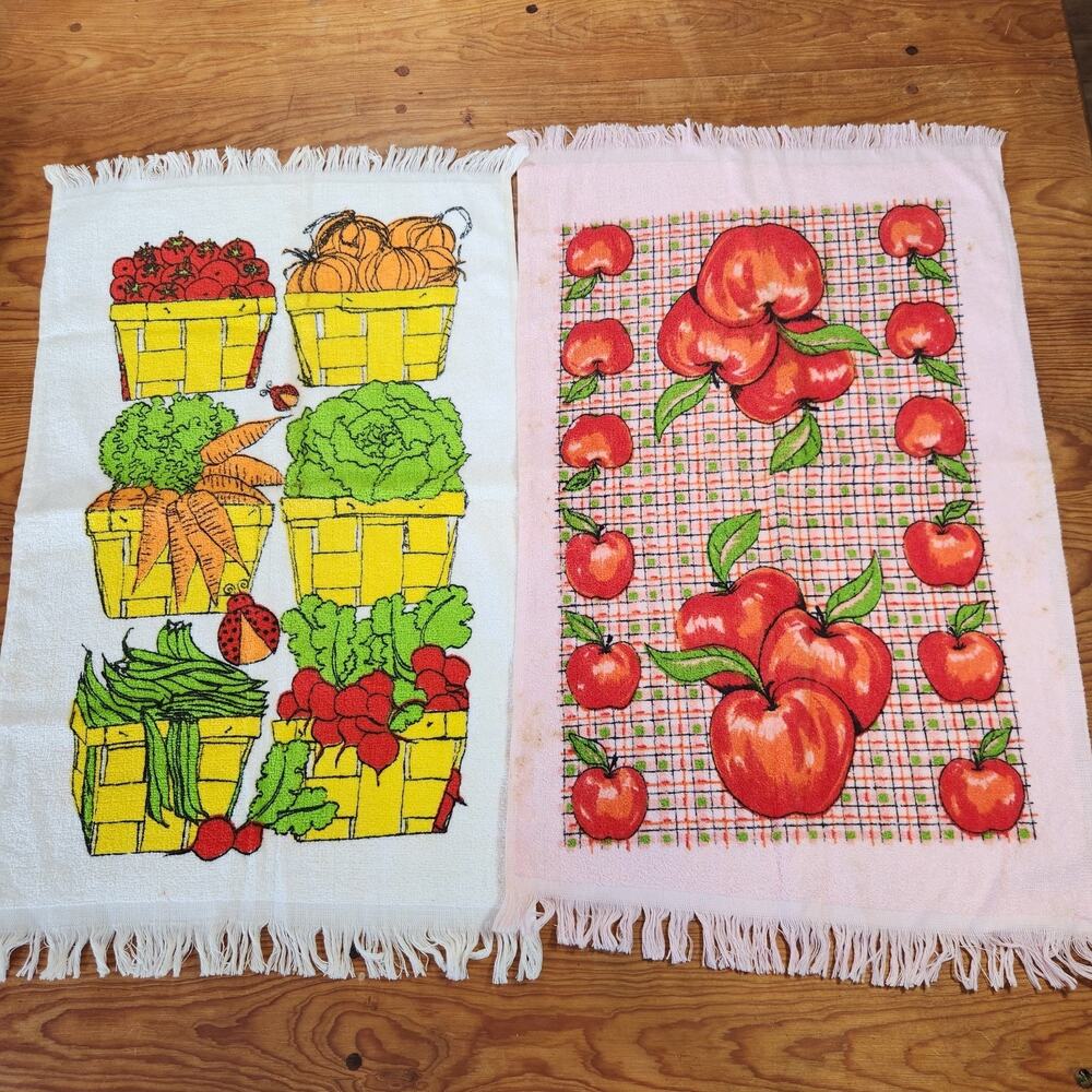 Vintage 70s Kitchen Towel Set Fruit Colorful Retro Cottage Grandma Kitsch Veggie